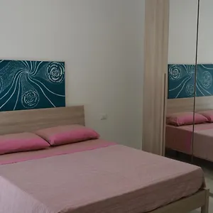 borgo-samperi.taorminaitalyhotels.com/